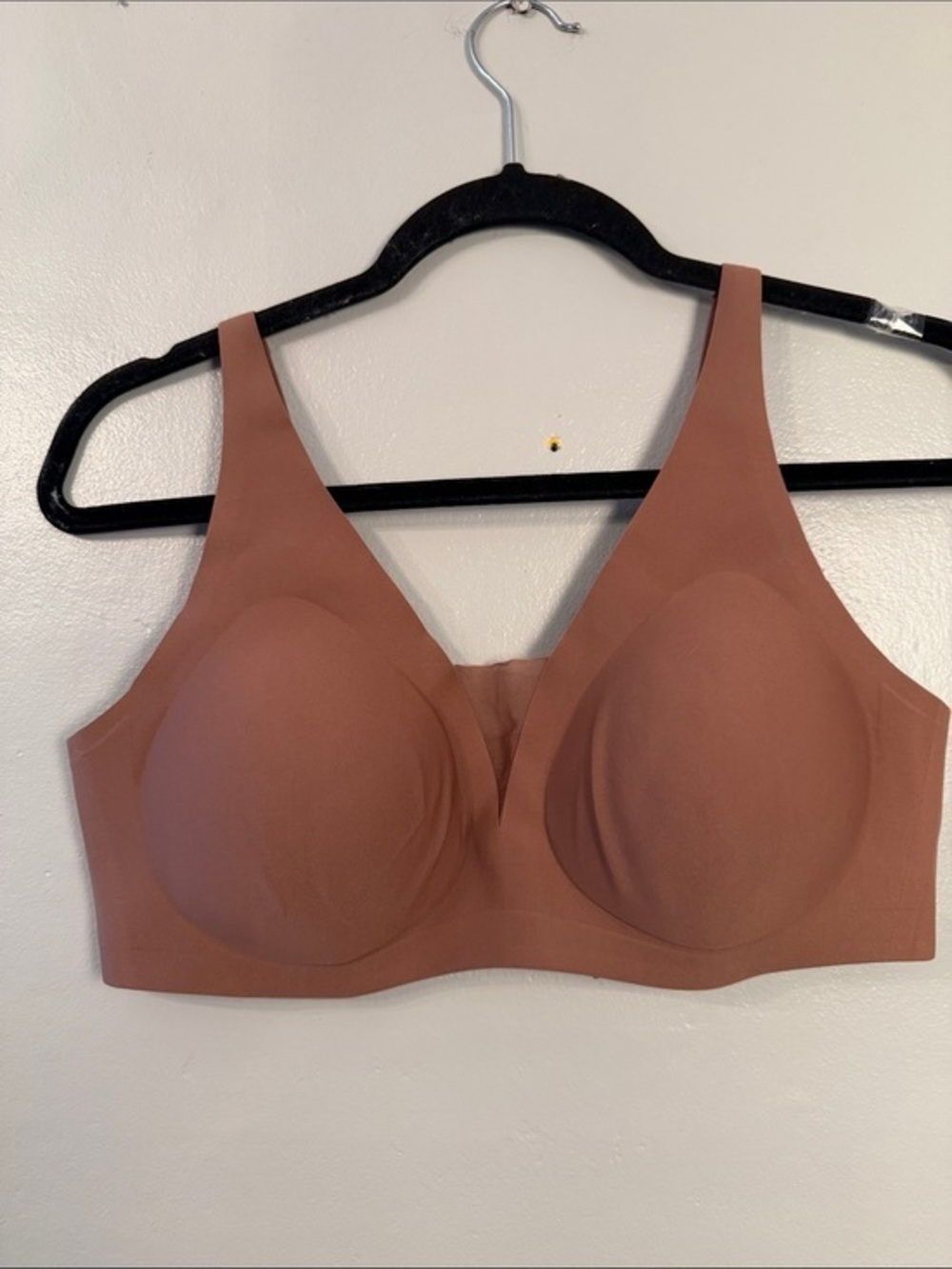 Knix Revolution Shadow Mesh Molded Wireless Bra in Brown Size L+/G+